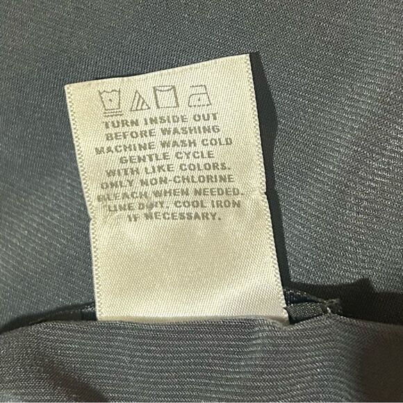 Not for Sale — Vintage Y2K Top Gray - Picture 4 of 4